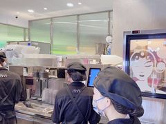 -霸王茶姬(上海静安大悦城店)