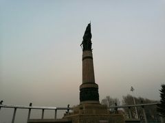 -人民防洪胜利纪念塔