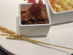 -荷栖小院·品质江西菜(红谷滩店)