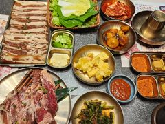 -草家酱蟹炭火烤肉店(珲春南路二店)