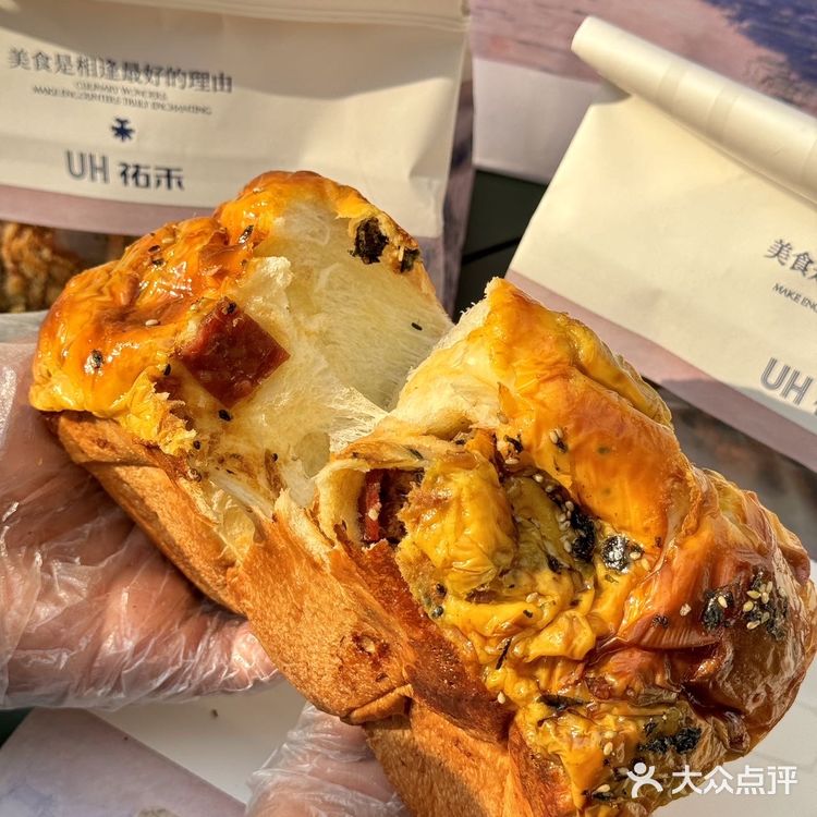 报告!长宁来福士发现打工人面包！ 