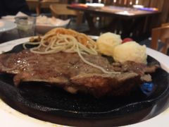 -豪客来牛排(空港华联店)