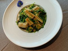 香芹苗拌腐竹-北平食府·北京烤鸭(北京西站六里桥店)