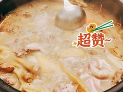-山顶沙河粉-粤菜馆(凯旋店)