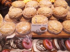 -巴黎贝甜(大宁国际商业广场店)