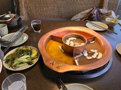 -滇釜火锅·能喝汤的火锅(车公庄店)