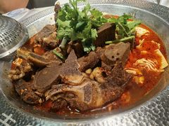 -老王全牛宴·鲜牛肉牛杂火锅(总店)