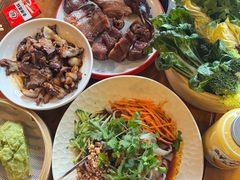 -老鼎万春卤菜(五代传承创始老店)