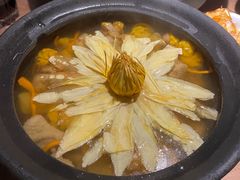 映水芙蓉鸡汤-辛香汇·现炒川菜(淮海路百盛店)