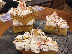 -more than meow吴止猫主题餐厅(承德 中船汇店)