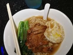 -K+全国连锁KTV(绿地缤纷天地店)