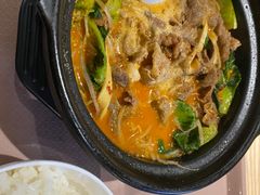 肥牛砂锅饭-北大家园食堂