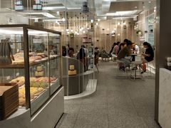 面包甜点陈列柜-奈雪的茶(市百一店)