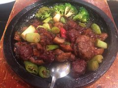 石锅牛仔粒-鹿港小镇(悠唐店)