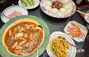 宫烧海参宴花胶