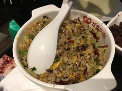 丝恋芽菜脆哨肉沫炒饭-丝恋丝娃娃(金阳国贸店)