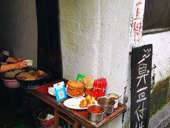 -仓桥直街臭豆腐
