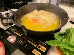 -鲜入围煮花胶鸡海鲜火锅