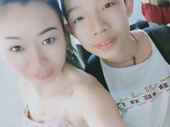 -七点半海鲜大咖·啤酒屋(威海路步行街小区店)