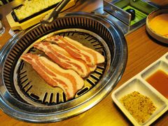 -豚豚猪村烤肉·韩国烤肉(总店)