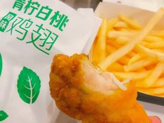 -麦当劳(宝山大厦店)