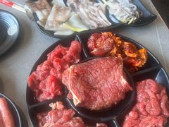 -啊美丽炭火烤肉(滑翔一店)