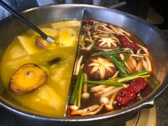 -湊湊火锅·茶憩(新中关购物中心店)