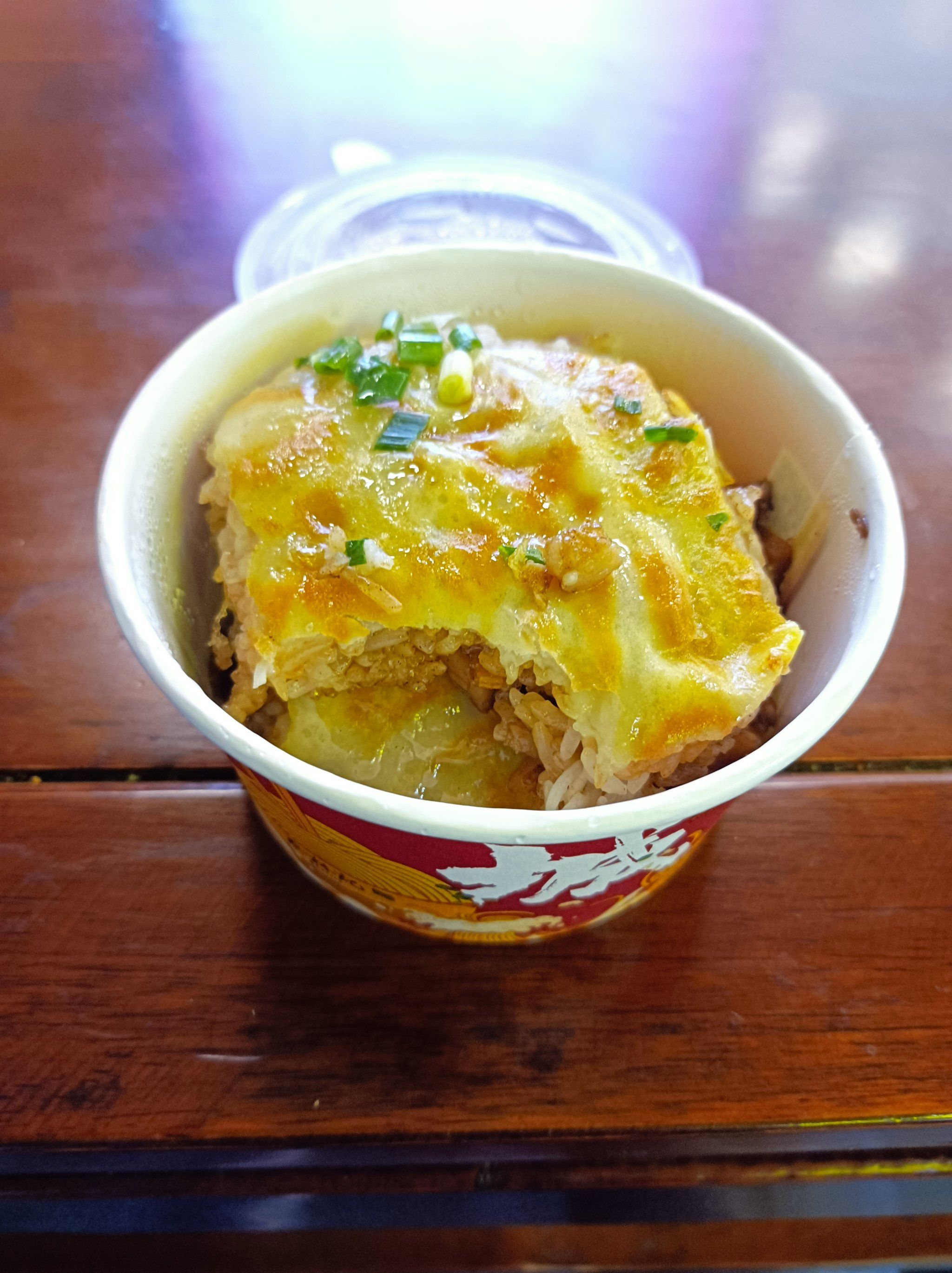 三鲜豆皮是武汉市的一道著名小吃