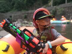 -安吉龙王山峡谷漂流