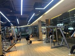 -威克健身游泳(万菱汇店)