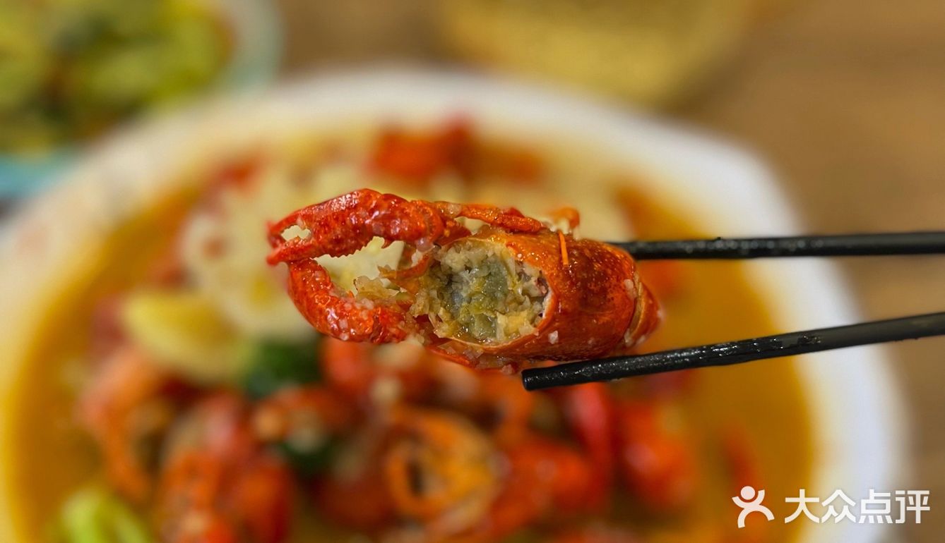 宵夜人的夏天，没有龙虾🦞啤酒🍻怎么行！
