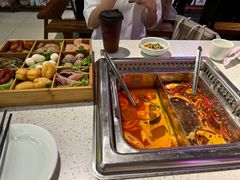 -十三幺山野火锅(市府路店)