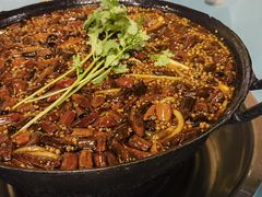 -鸿顺老铁锅美蛙鱼府(解放碑店)