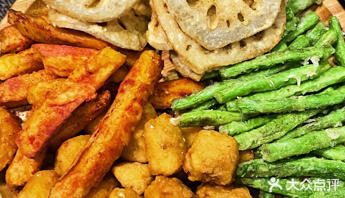 人均50‼️杭州炸物届天花板🔝现实版深夜食堂🍢盐酥🐓一口爱住‼️