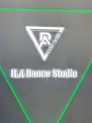 -R.A Dance智能自助舞蹈练习室