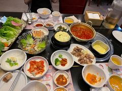 -本家韩国烤肉(财富大厦店)