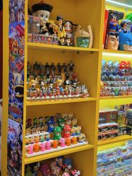 -16TOYS中古玩具铺(崇文门店)