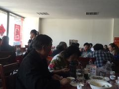 大堂-溢心园香河肉饼总店