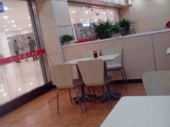 -好一家牛肉粉(山东路家乐福店)