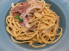 -悦享绿山墙西餐厅