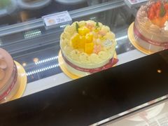 -花花卷卷·鲜食蛋糕(静安久光百货店)