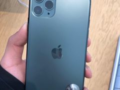 -Apple零售店(玄武湖店)