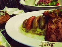 -皇冠自酿啤酒坊(中国红街5号楼店)