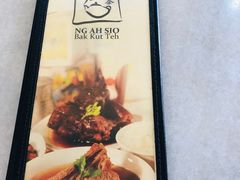 -黄亚细肉骨茶(仰光路店)