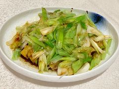 葱油鸡-荣粤酒家·融合粤菜