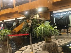 -舜耕山庄四时万和自助餐厅