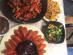 -巴厘龙虾·榜首油焖大虾(音乐学院·沿江酒馆店)