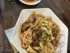 -壹阁胡羊焖饼(特色小吃街店)