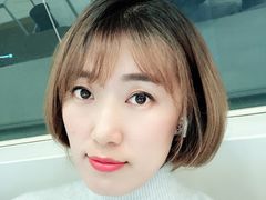 -梨大女人街