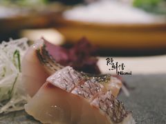 刺身-桐寿司Sushi Tong